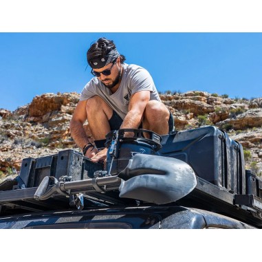 Support pour bêche, pelle AND rame