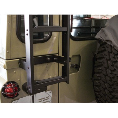 Land Rover Defender 90/110 (1983-2016) Ladder