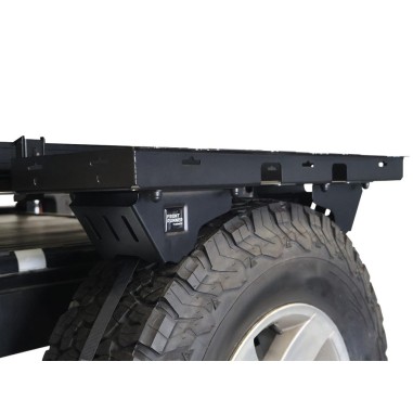 Tablette montée sur la roue de secours